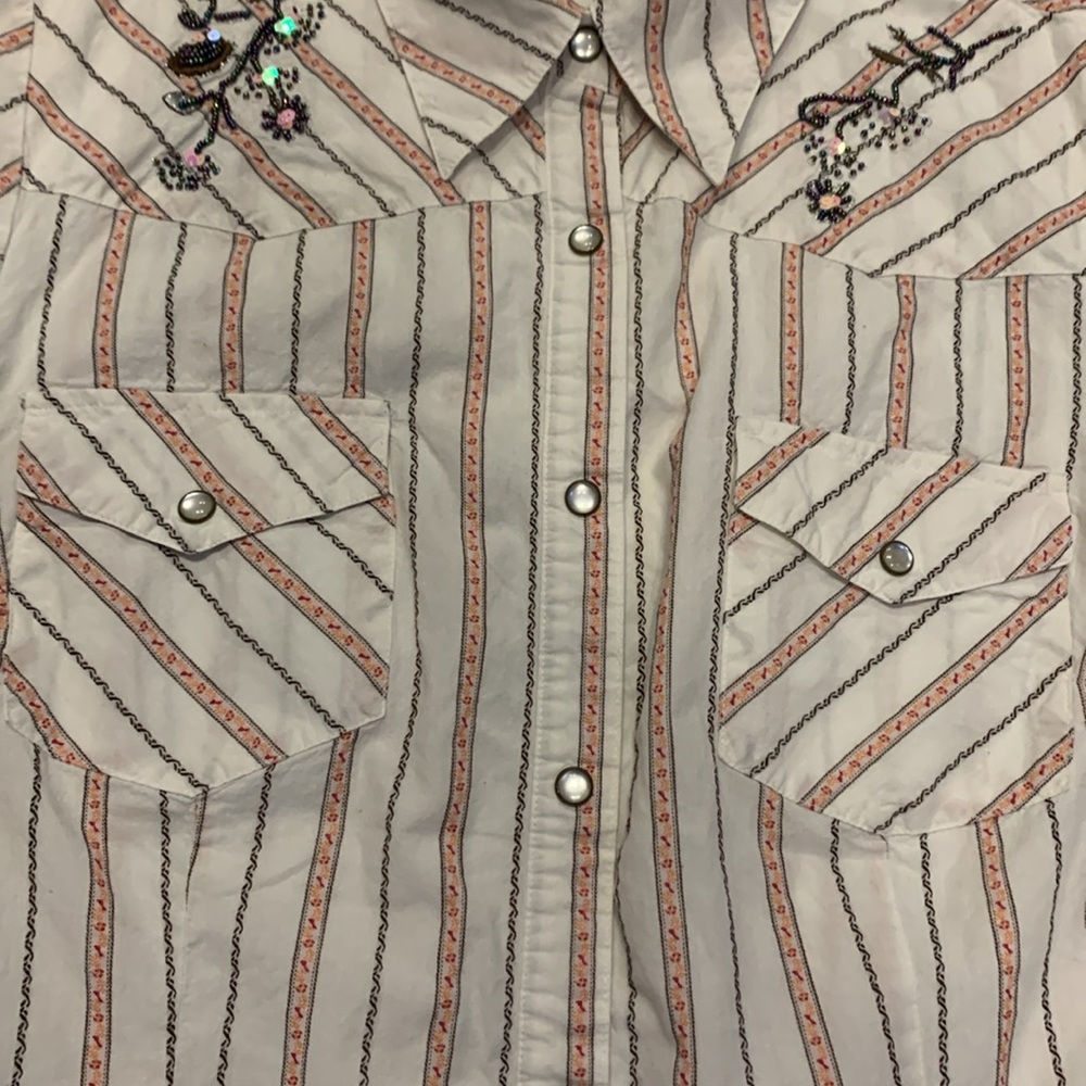 MIXIT 1X Beaded In The Front And Back Pearl Button Down Long Sleeve Lightweight - Picture 6 of 13